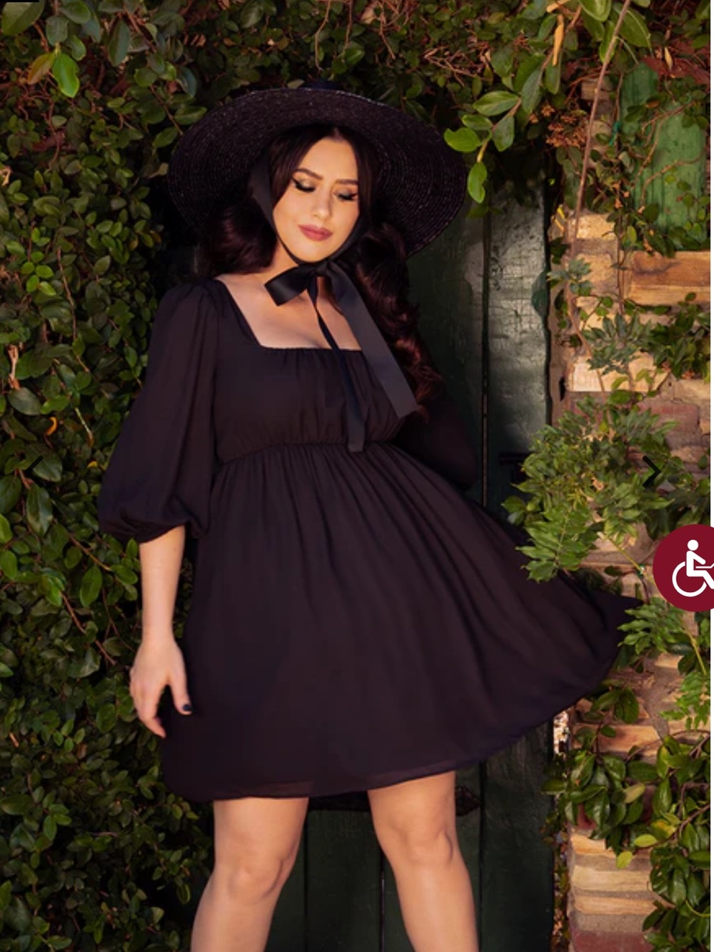 La Femme en Noir Solstice Babydoll Dress